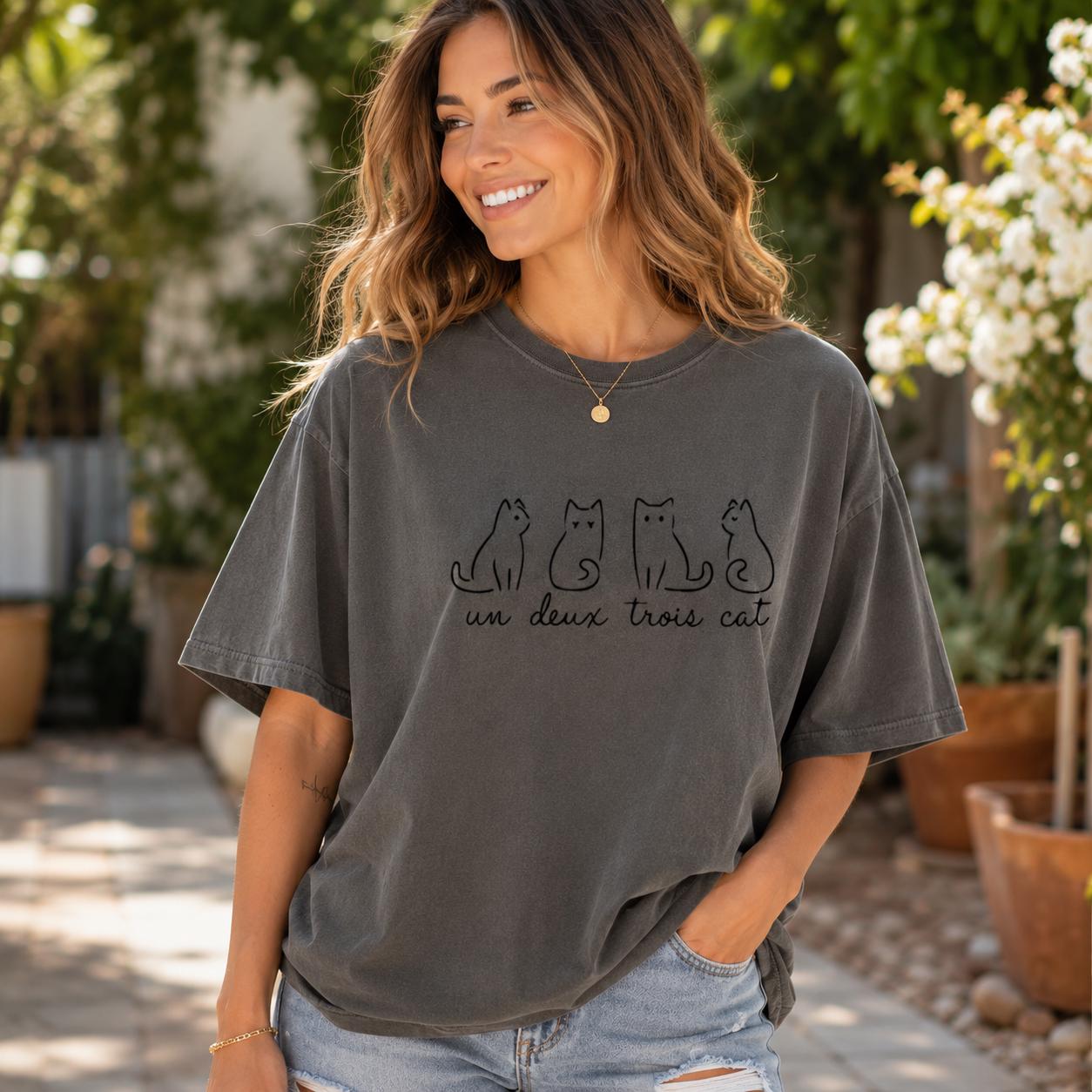 Un Deux Trois Cat Shirt, Minimalist French Cat Lover Tee, Comfort Colors 1717